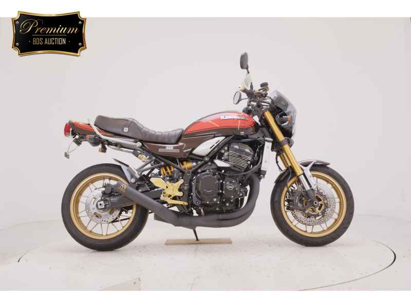 Kawasaki Z900RS 2022