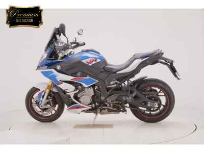 BMW S1000XR 2019