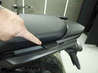 Honda CB400X 2023