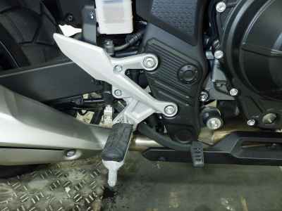 Honda CB400X 2023