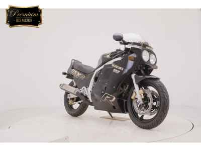 Suzuki GSX-R750 1987