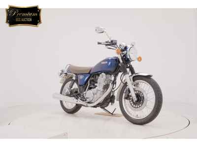 Yamaha SR400 2022