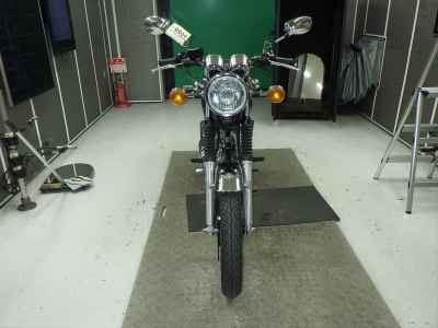Yamaha SR400 2022