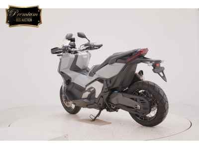Honda X-Adv 750 2022