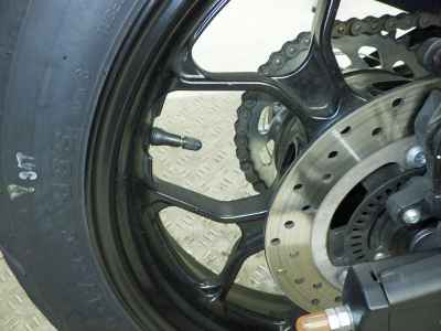 Yamaha YZF-R25 2023