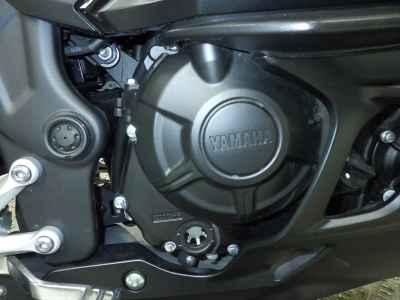Yamaha YZF-R25 2023