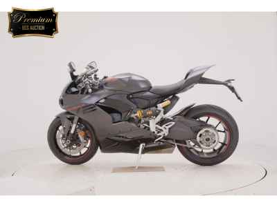 Ducati Panigale V2 2024