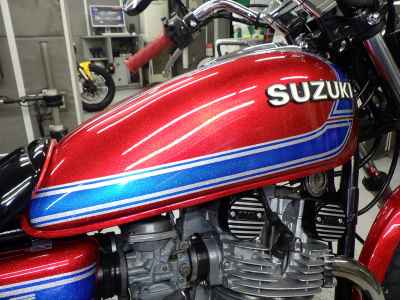 Suzuki GS400 2025