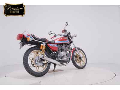 Suzuki GS400 2025