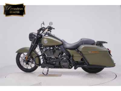 Harley-Davidson FLHRXS114 2022