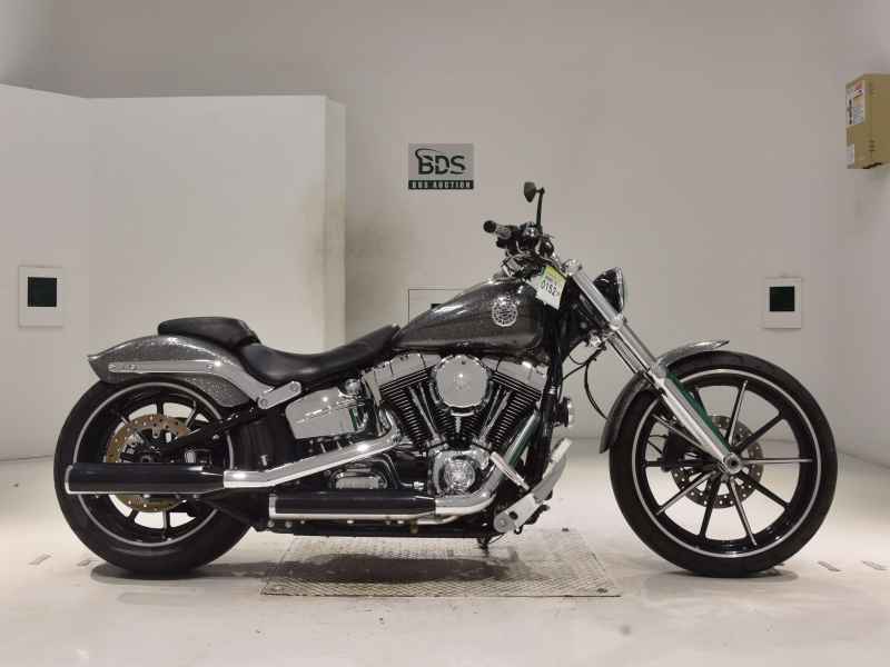 Harley-Davidson Breakout FXSB1580 2013