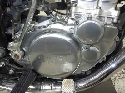 Yamaha SR400 2019
