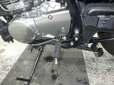 Yamaha SR400 2019