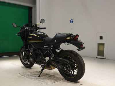 Kawasaki Z900RS Cafe 2024