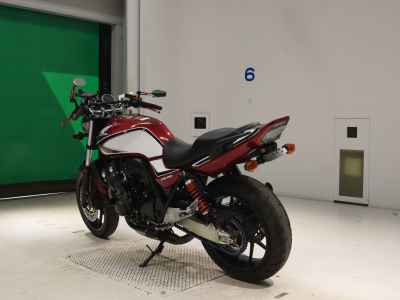 Honda CB400SFV 2019