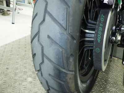 Harley-Davidson Sportster Iron XL883N 2014