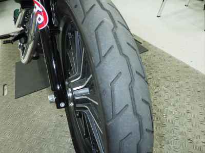 Harley-Davidson Sportster Iron XL883N 2014