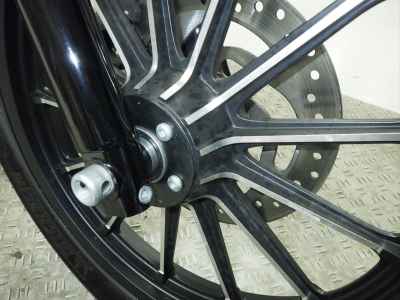 Harley-Davidson Sportster Iron XL883N 2014