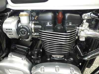 Triumph Bonneville T120 2023