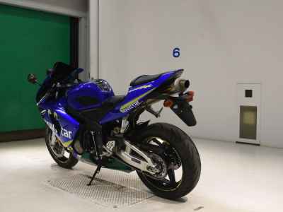 Honda CBR600RR 2004