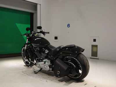 Harley-Davidson Breakout FXBRS114 2022