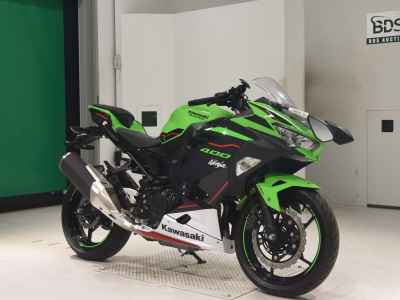 Kawasaki Ninja 400 2022