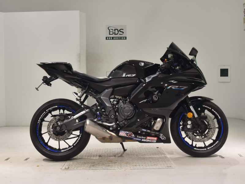 Yamaha YZF-R7 2022
