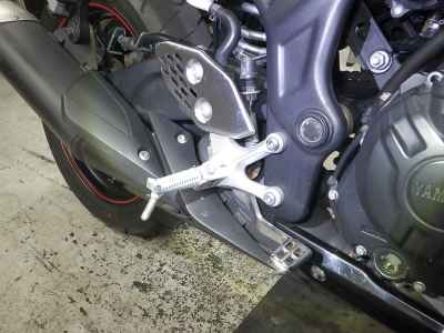 Yamaha YZF-R25 2016
