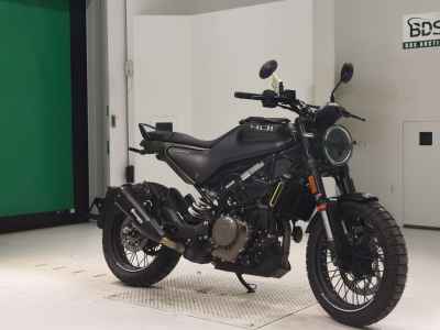 Suzuki VARTPILEN401 2023