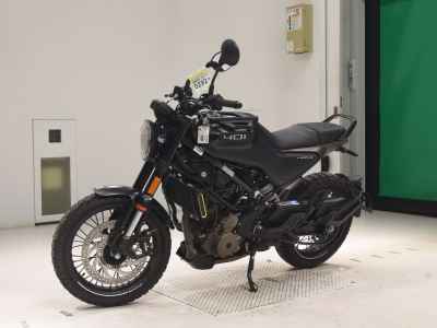Suzuki VARTPILEN401 2023