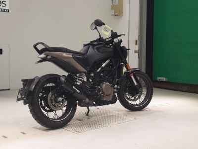 Suzuki VARTPILEN401 2023
