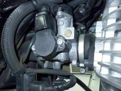 Yamaha SR400 2021