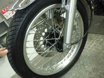 Yamaha SR400 2021