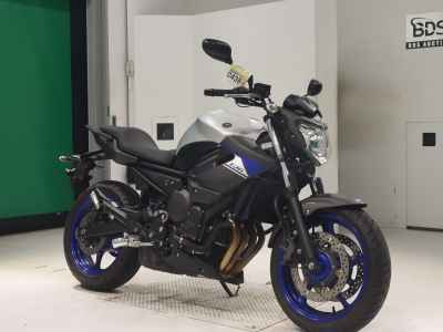 Yamaha XJ6 2016