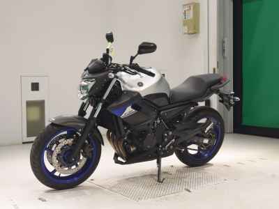 Yamaha XJ6 2016