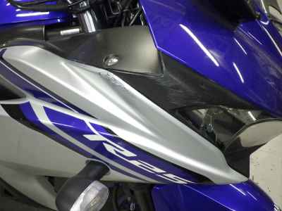Yamaha YZF-R25 2016