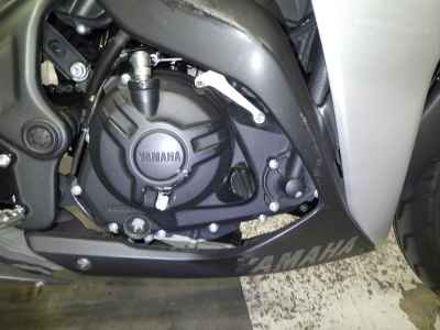 Yamaha YZF-R25 2016