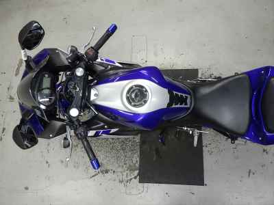 Yamaha YZF-R25 2016