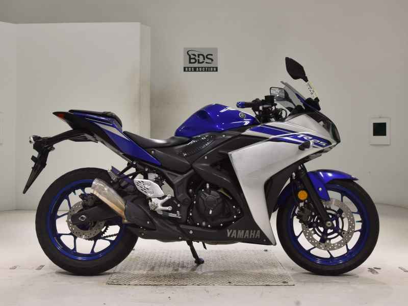 Yamaha YZF-R25 2016