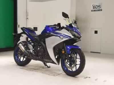 Yamaha YZF-R25 2016