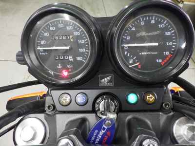Honda CB250F 2006