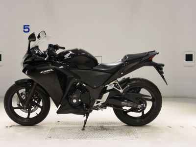 Honda CBR250R 2013