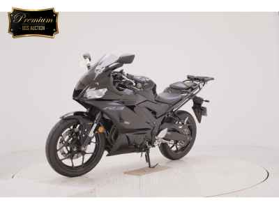 Yamaha YZF-R3 2024