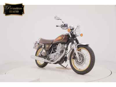 Yamaha SR400 2019
