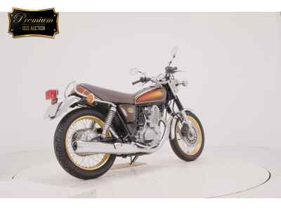 Yamaha SR400 2019