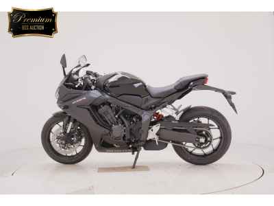 Honda CBR650R 2025