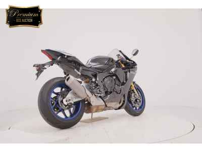 Yamaha YZF-R1M 2020