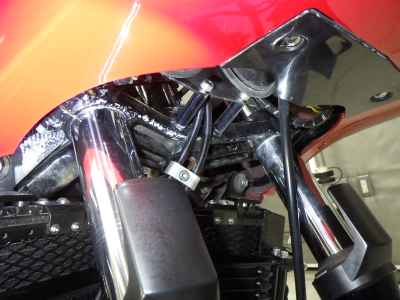 Kawasaki GPZ900R 1999