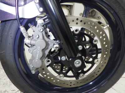 Kawasaki GPZ900R 1999