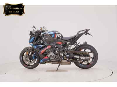 BMW M1000R 2023
